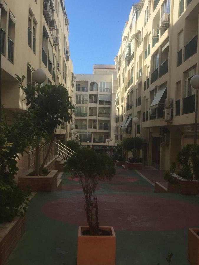 בנידורם Apartamento Turistico Loyola מראה חיצוני תמונה