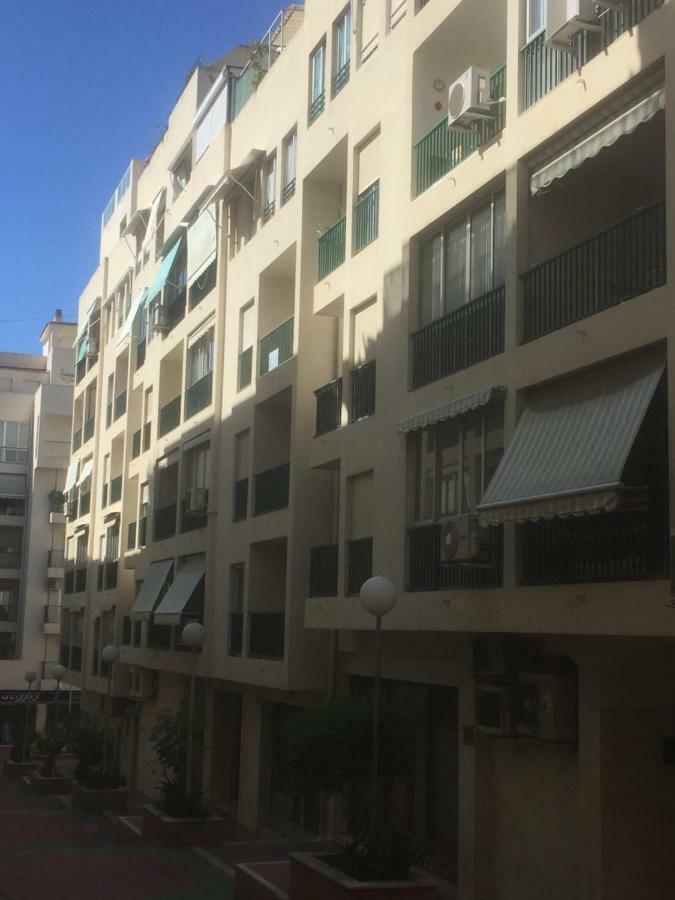 בנידורם Apartamento Turistico Loyola מראה חיצוני תמונה